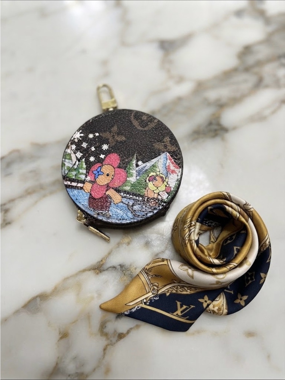 Floral Cartoon Viv Monogram Round Coin Pouch/Bag charm in Brown